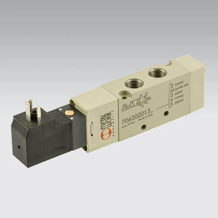 MACH 16 SOLENOID VALVE 5/2 SPRING RESET 1/8 BSP WITH COIL 24 VAC METALWORK 7062020103